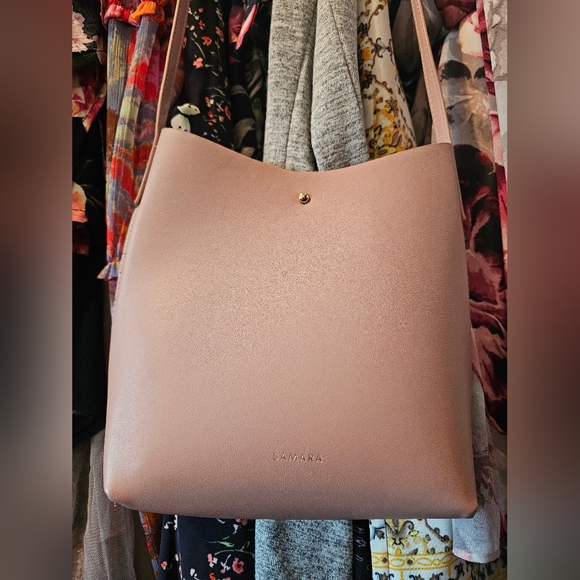 Samara Handbag - Picture 2 of 8